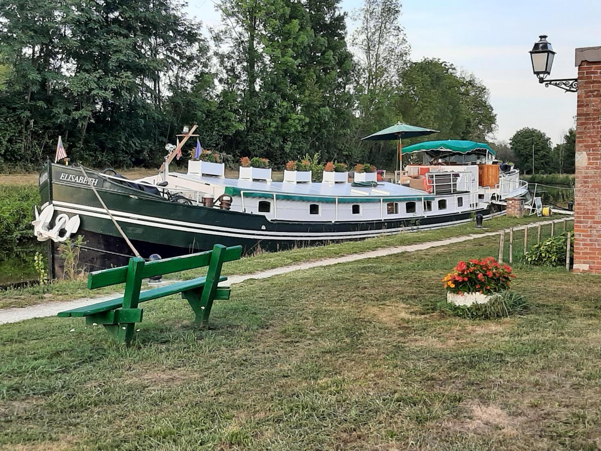Gite Le Murier Blanc Deux Rivieres Extérieur photo